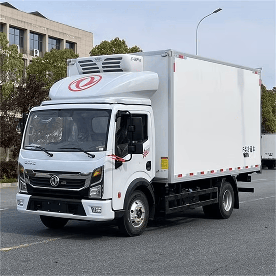 Hire a Chiller Van in UAE
